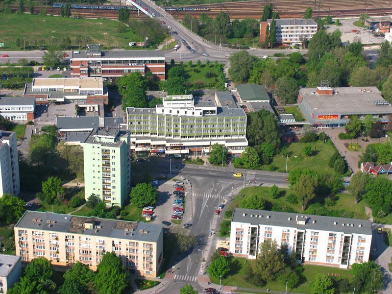 Hotel Arpad Tatabanya Exterior photo